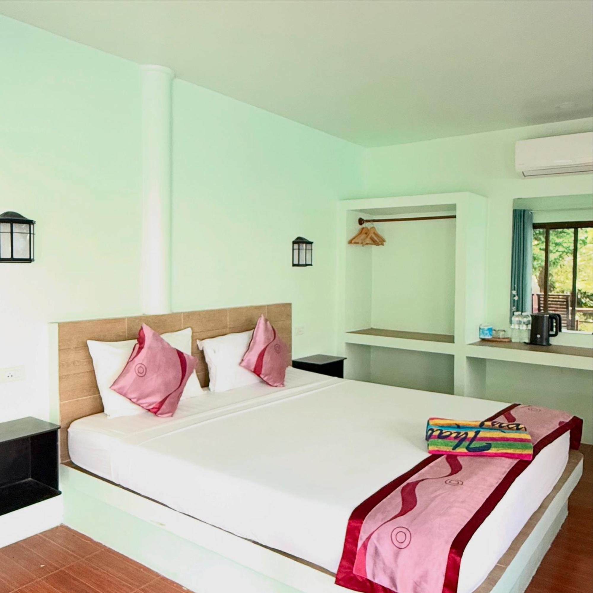 Ocean View Resort Ko Tao Exterior foto